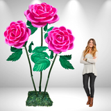 Rosa gigante de pie | Elegancia Atemporal para Eventos y Decoración" 