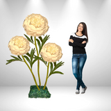 Rosa gigante de pie | Elegancia Atemporal para Eventos y Decoración" 