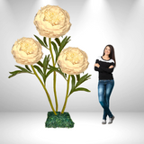 Rosa gigante de pie | Elegancia Atemporal para Eventos y Decoración" 