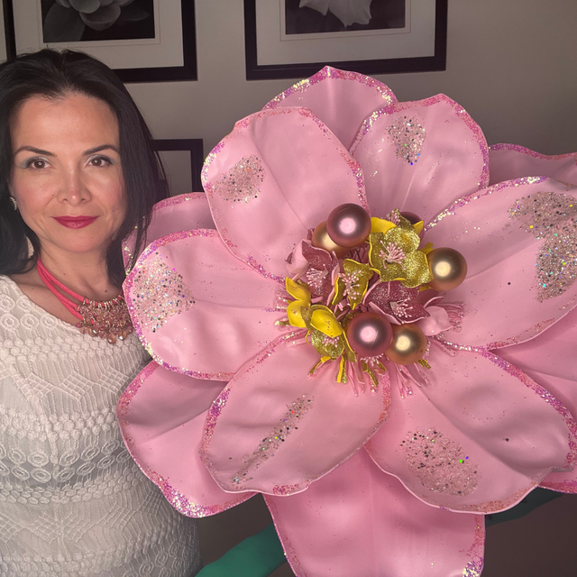 Giant Standing Christmas Magnolia Flower