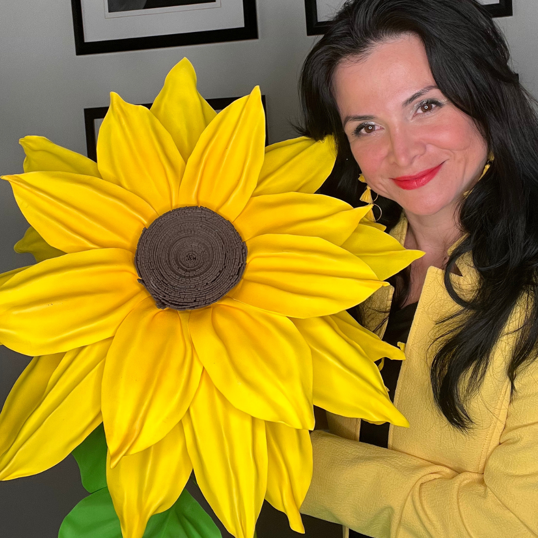 "Giant Sunflower | Sunny Splendor for Vibrant Events and Cheerful Decor"