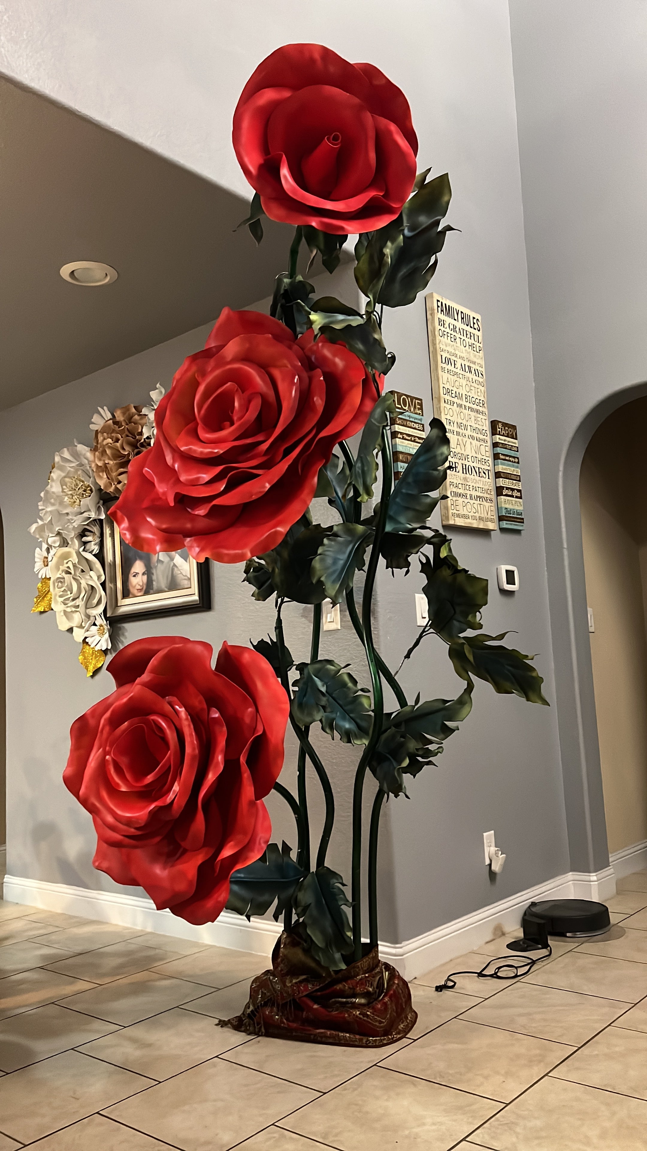 Corporate Event Decor Ideas: Fuschia Red Rose Arrangement